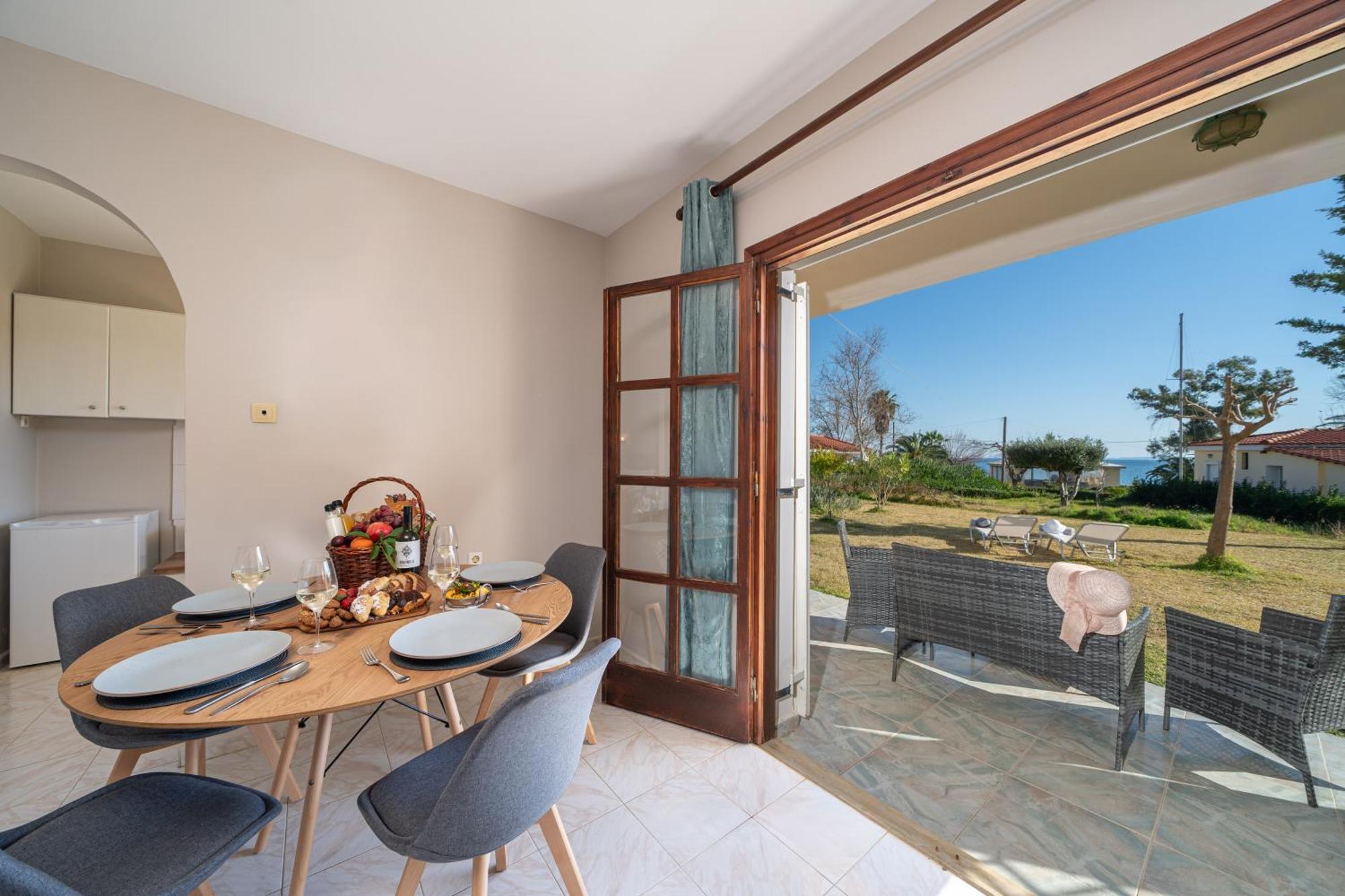 Southbank Seafront Apartments Katelios Esterno foto