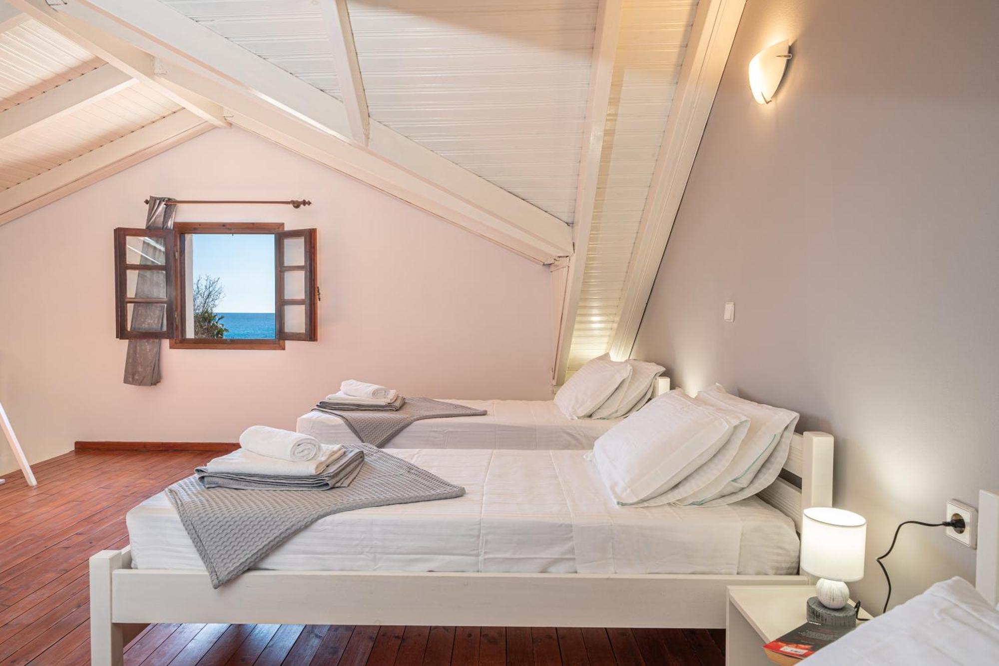 Southbank Seafront Apartments Katelios Esterno foto
